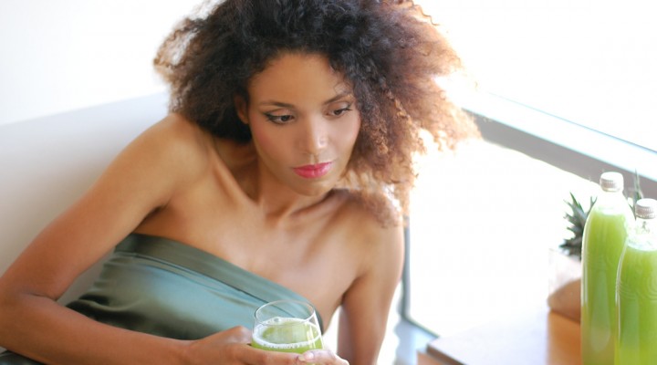 The Global Girl Beauty Juice Fast: Ndoema shares her top 5 juicers, tools and tips for a successful 90 day juice fast.