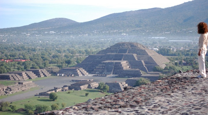 Pyramid of the Moon